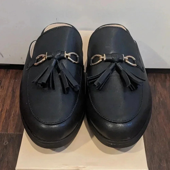 YOKI Women's Tassled Mules - Picture 7 of 11